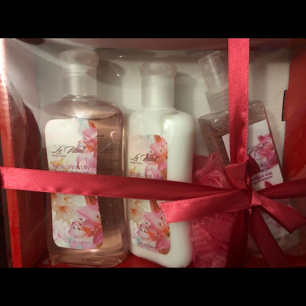 Shower Gel set - Picture 2 of 2